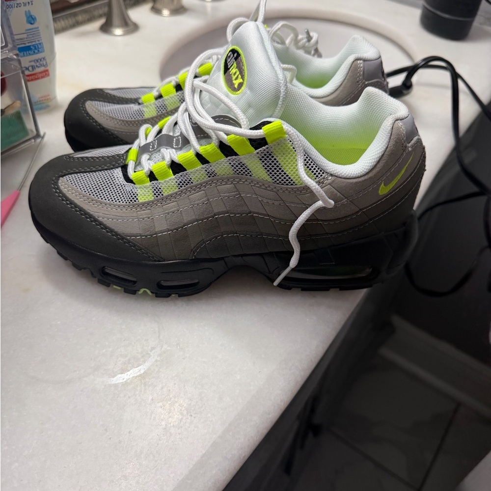 Nike Kids Air Max 95 Sneakers - Gray/Volt/Black
